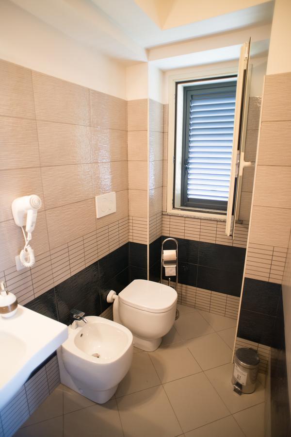Riva Del Sol Bed & Breakfast Santa Teresa Di Riva Exterior photo